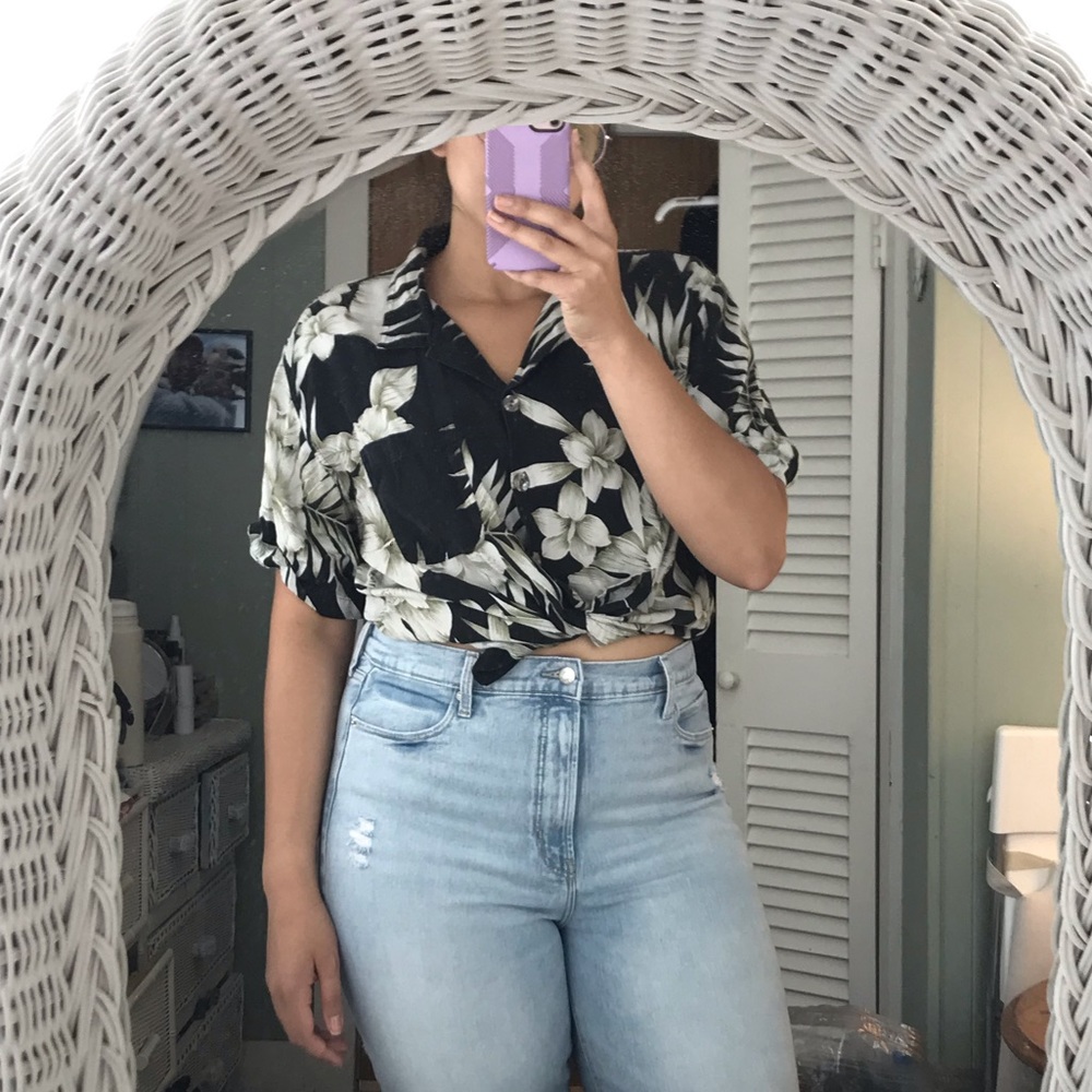 VINTAGE 100% SilkTommy Hawaiian Tee